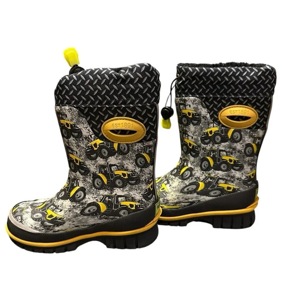 Tough Tractor Farm Boots Kids Size 7 / 8 Winterprene country warm mud puddle fun